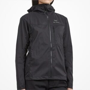 Arc'teryx Squamish Hoody Foldable Raincoat Black Small
